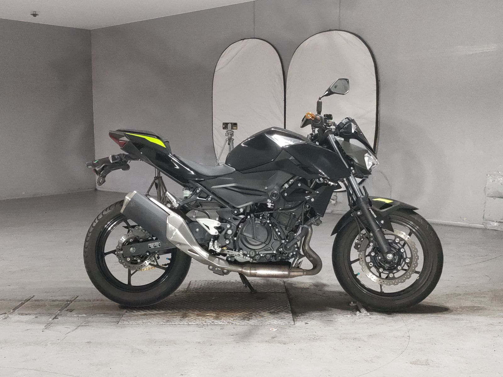 Kawasaki Z250
