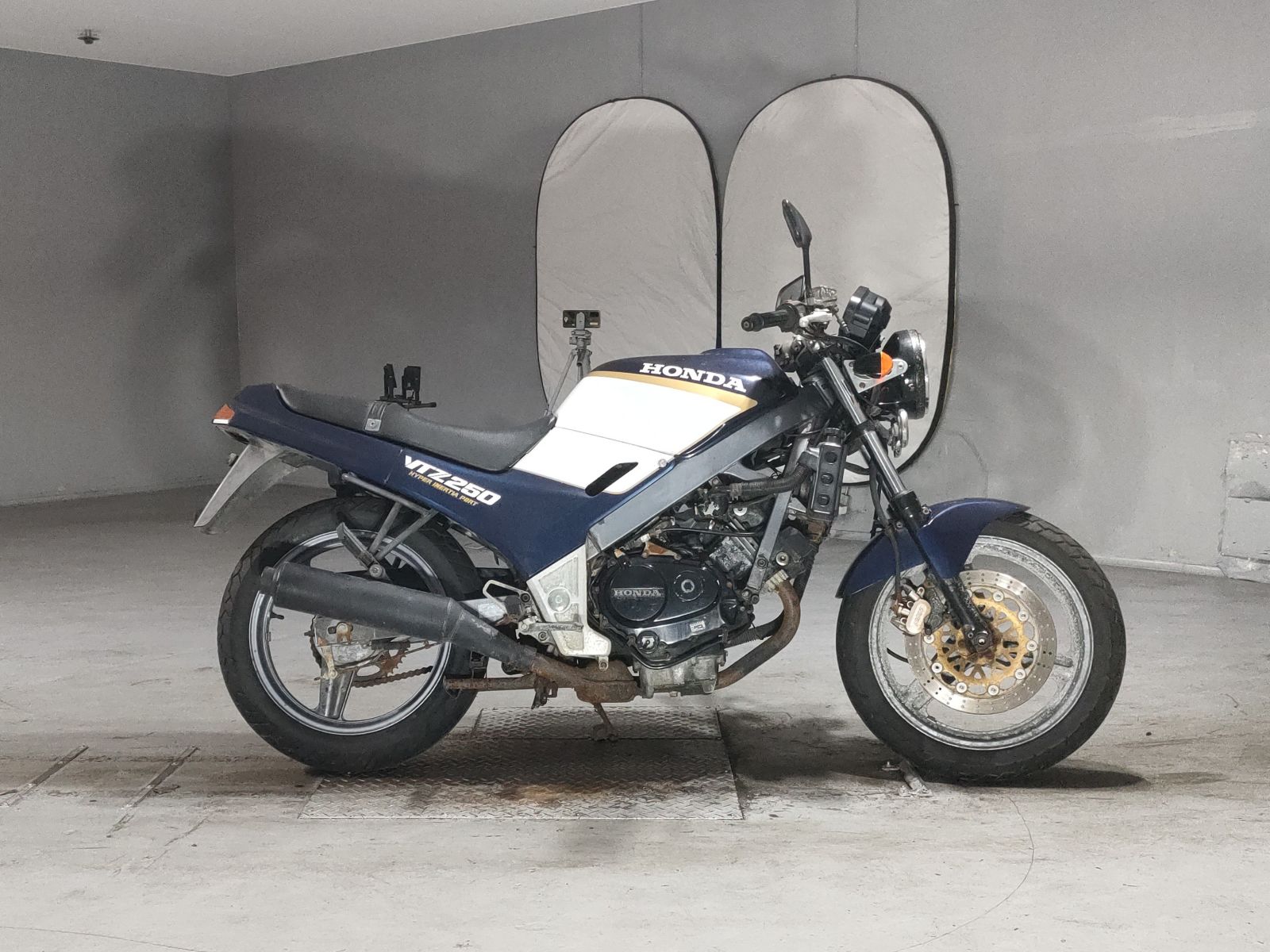 Honda VTZ250