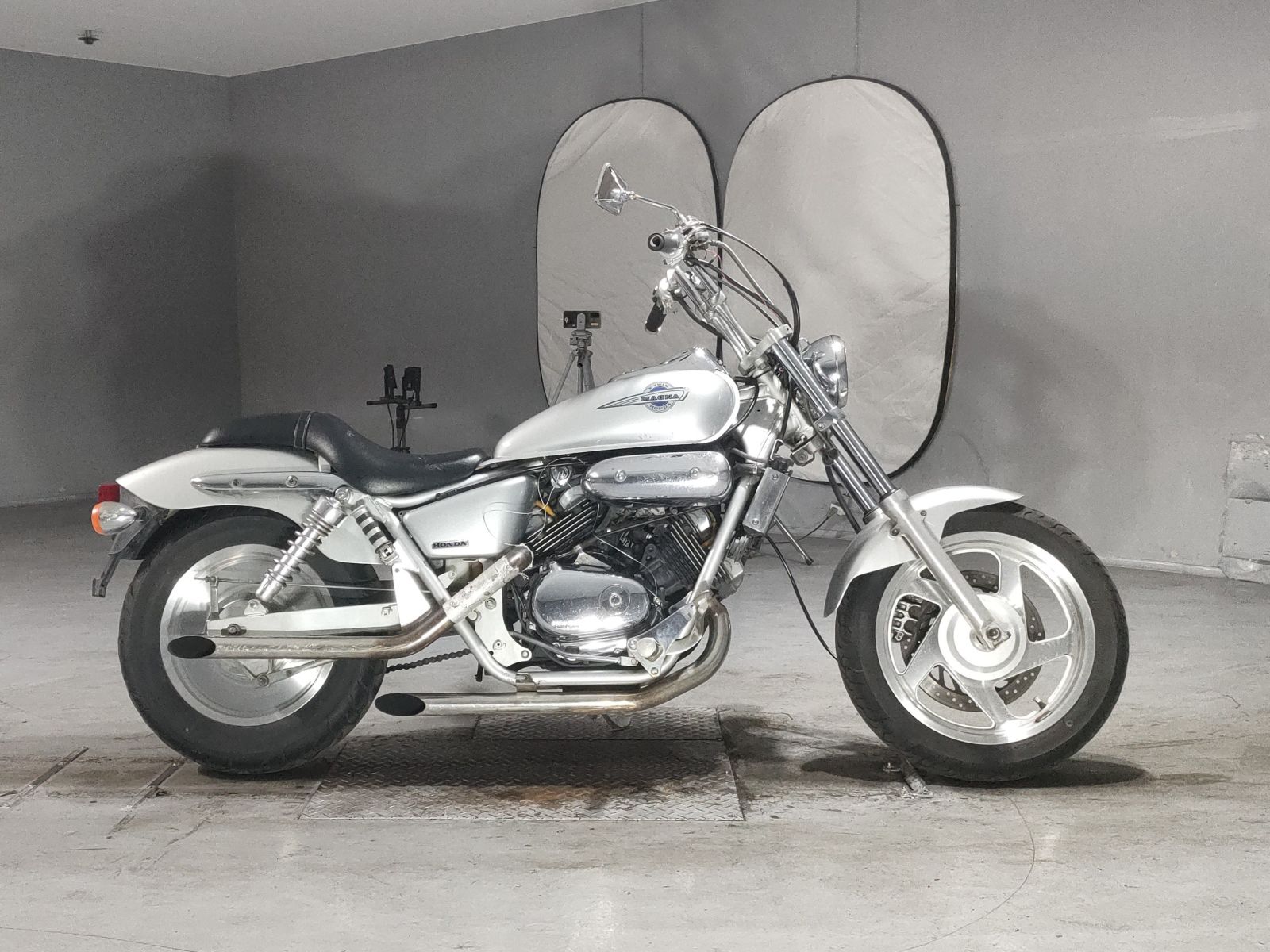 Honda MAGNA 250