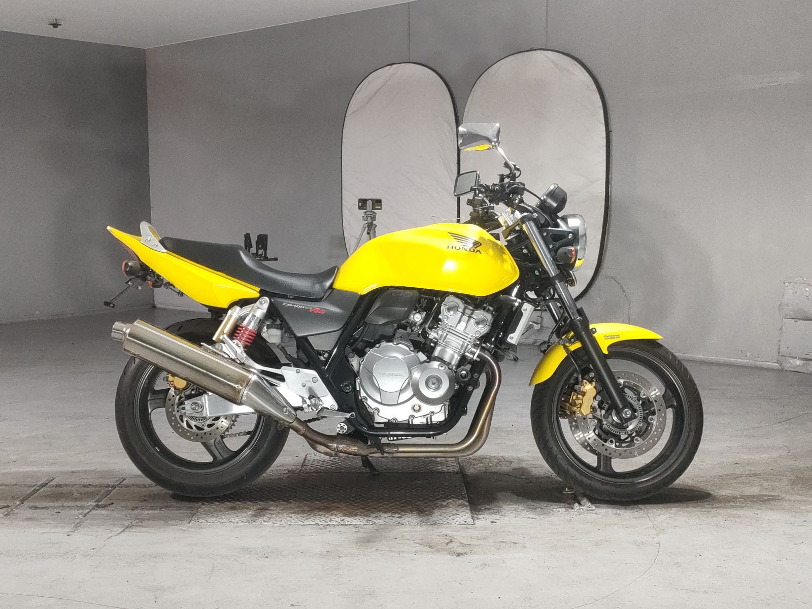 Honda CB400SFV-4