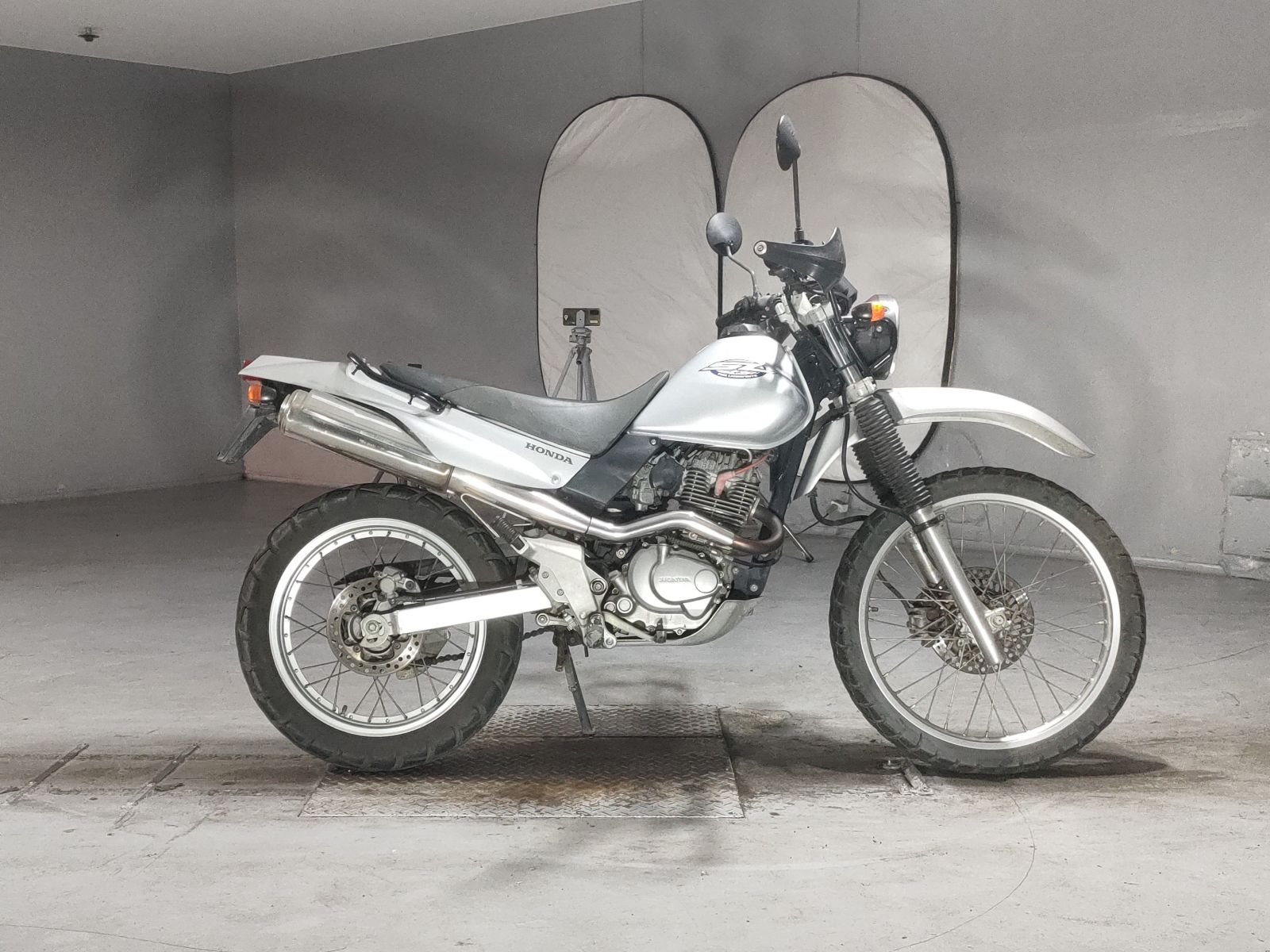 Honda SL230