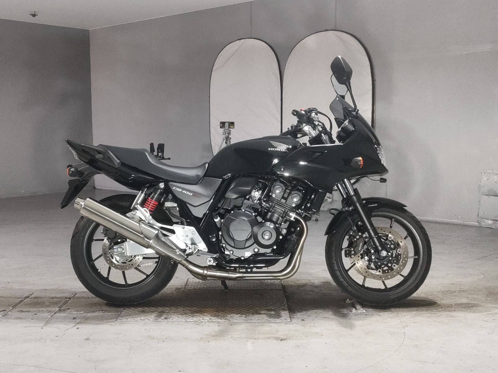 Honda CB400SFV-4 BOLDOR