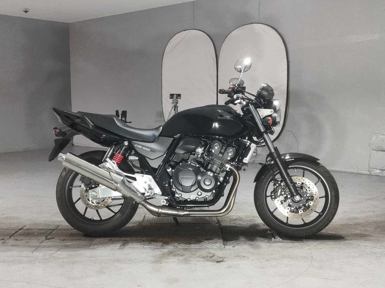 Honda CB400SFV-4