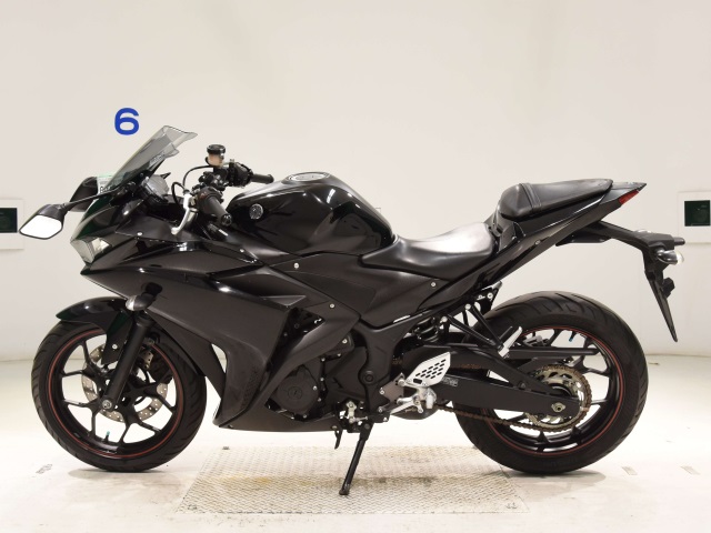 Yamaha YZF-R25