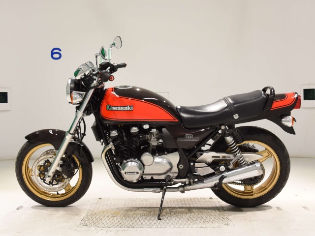 Kawasaki ZEPHYR750