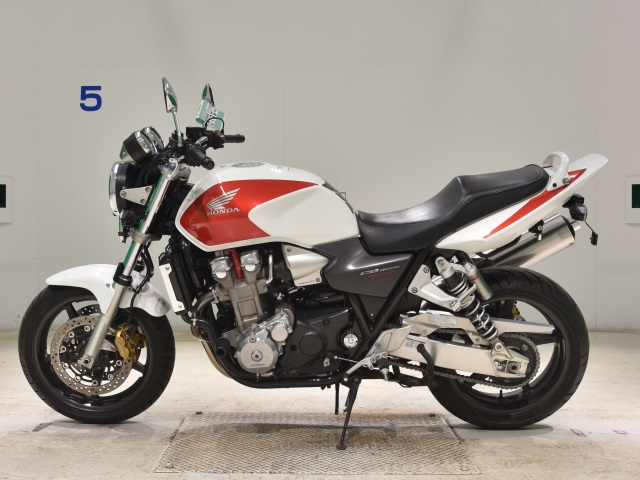 Honda CB1300SF