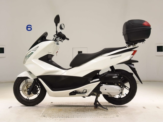 Honda PCX125-2