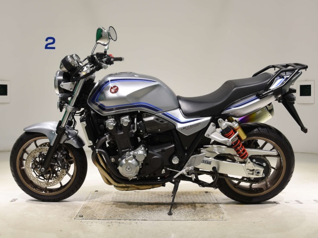 Honda CB1300SF