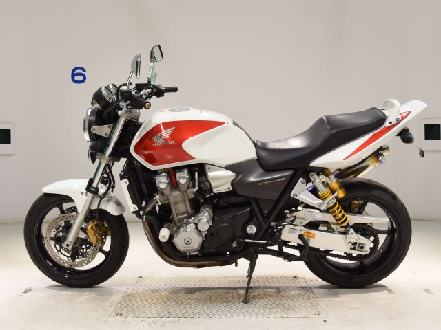 Honda CB1300SF