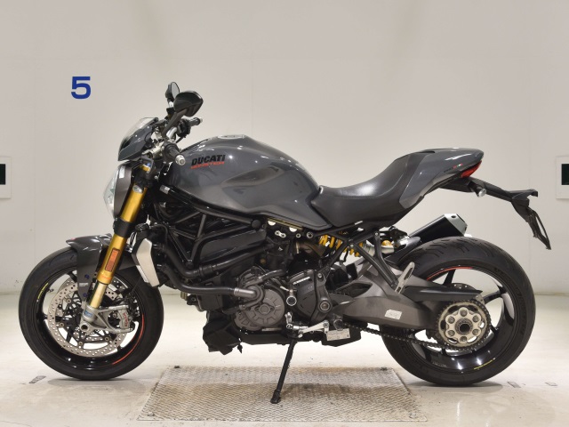 Ducati DUCATI MONSTER 1200S