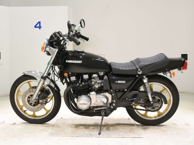 Kawasaki Z650