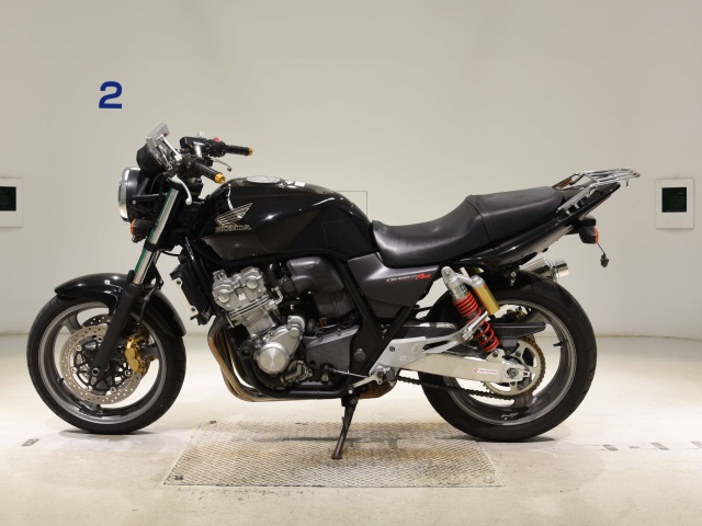 Honda CB400SFV-4