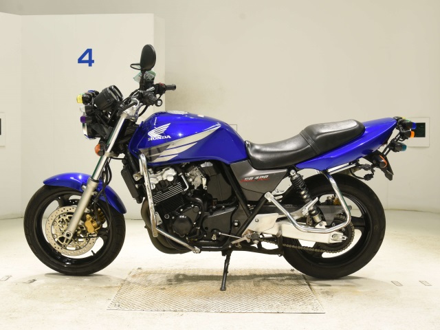 Honda CB400SFV-1