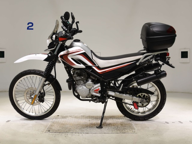 Yamaha SEROW 250-2