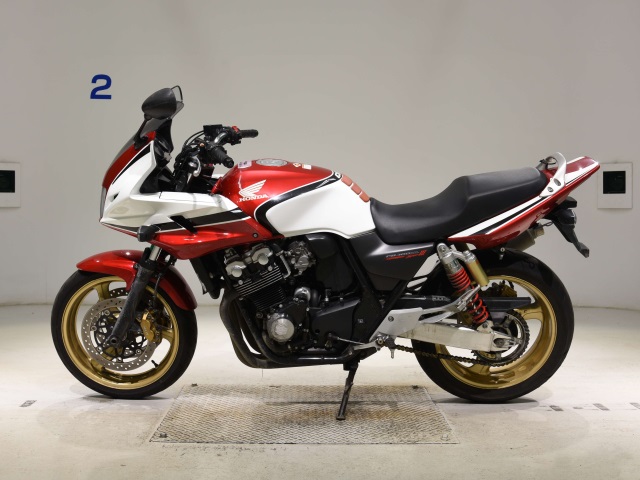 Honda CB400SFV-3 BOLDOR