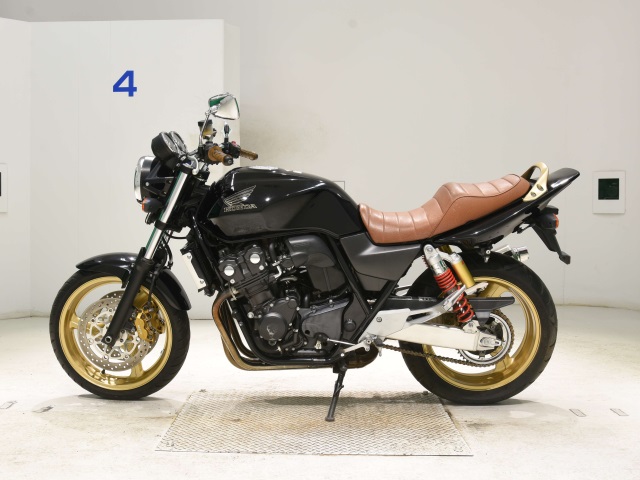 Honda CB400SFV-4