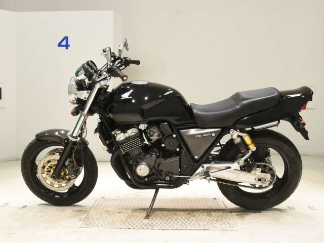 Honda CB400SF