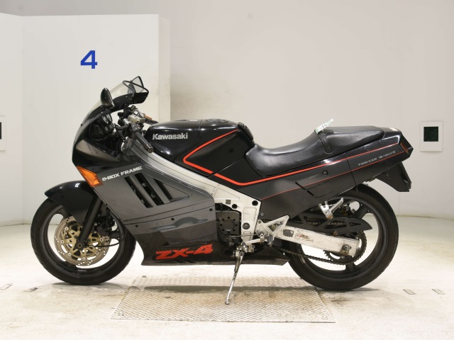 Kawasaki ZX-4