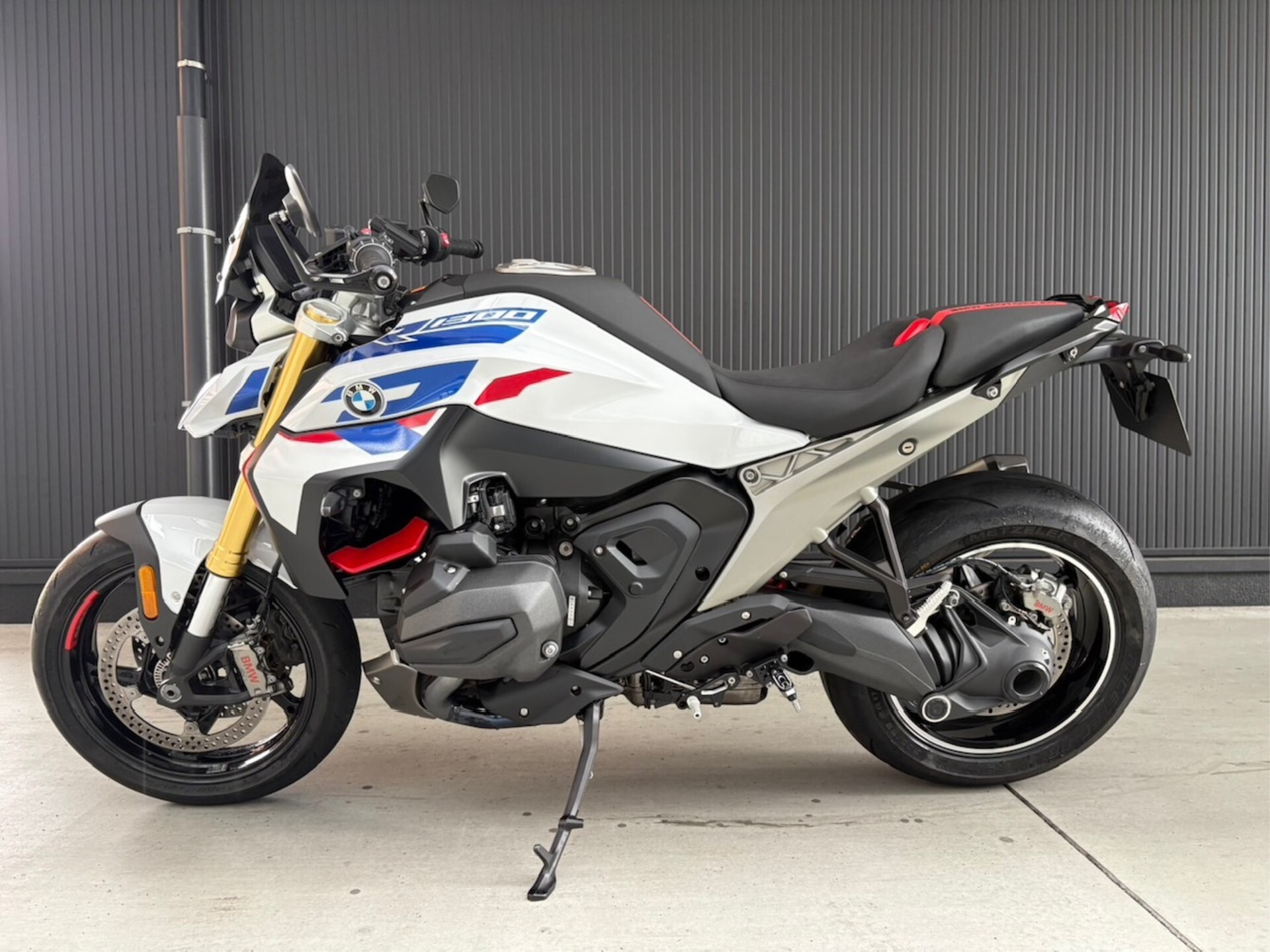 OTHER BMW R1300R