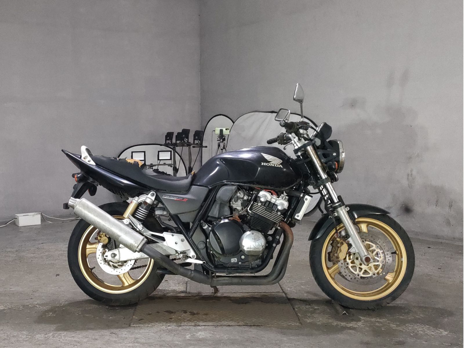 Honda CB400SFV-3