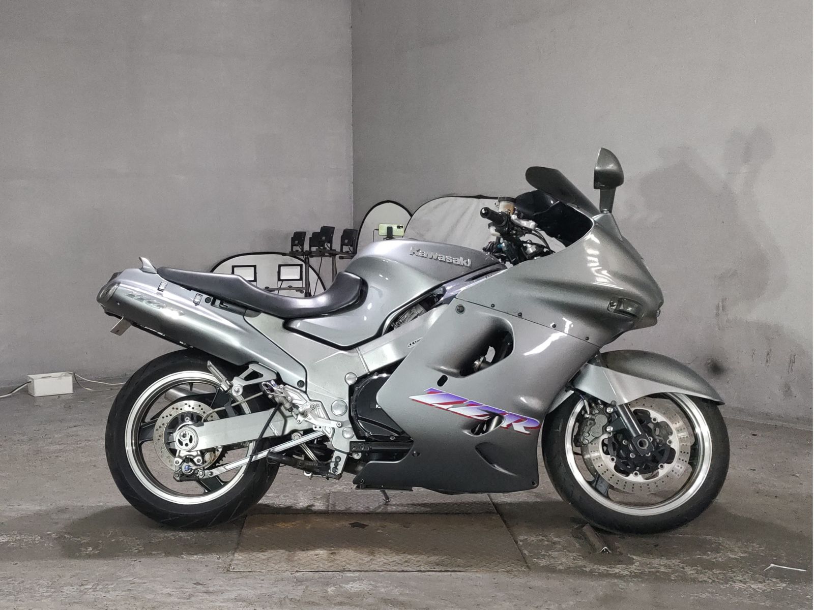 Kawasaki ZZR1100