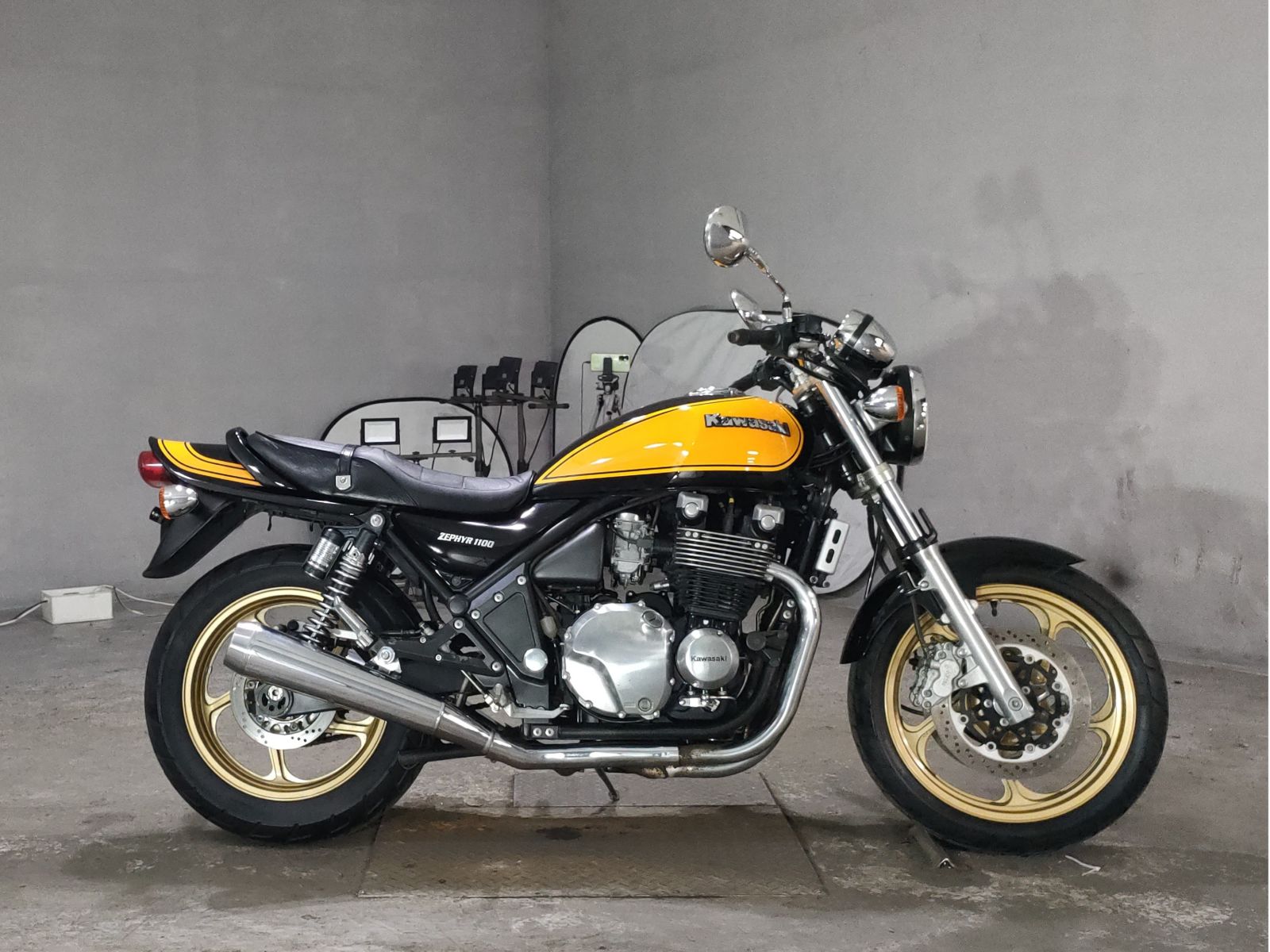 Kawasaki ZEPHYR1100
