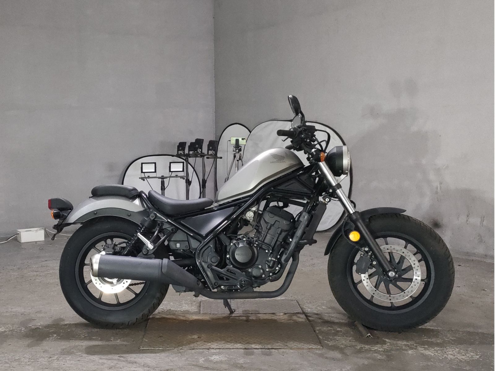 Honda REBEL
