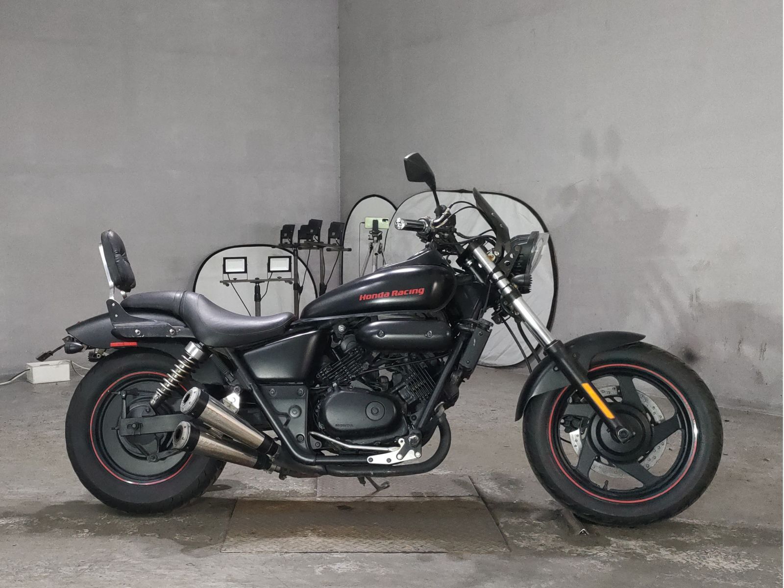 Honda MAGNA 250