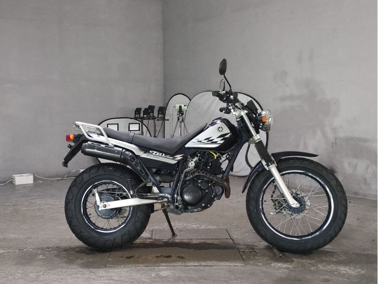 Yamaha TW225