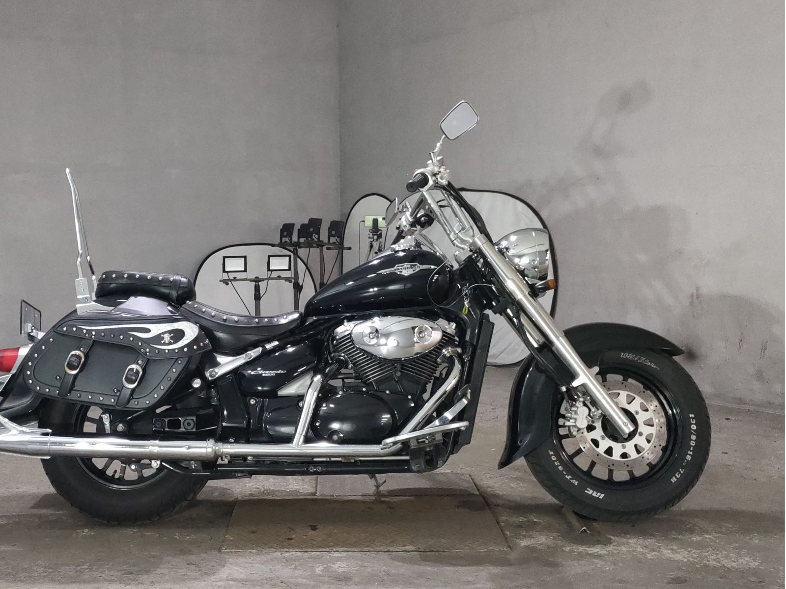 Suzuki INTRUDER 400 CLASSIC