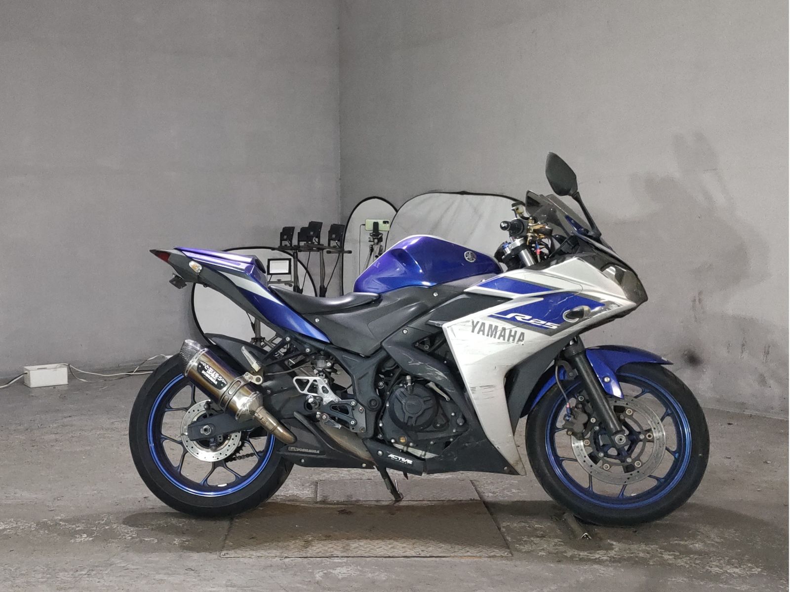Yamaha YZF-R25