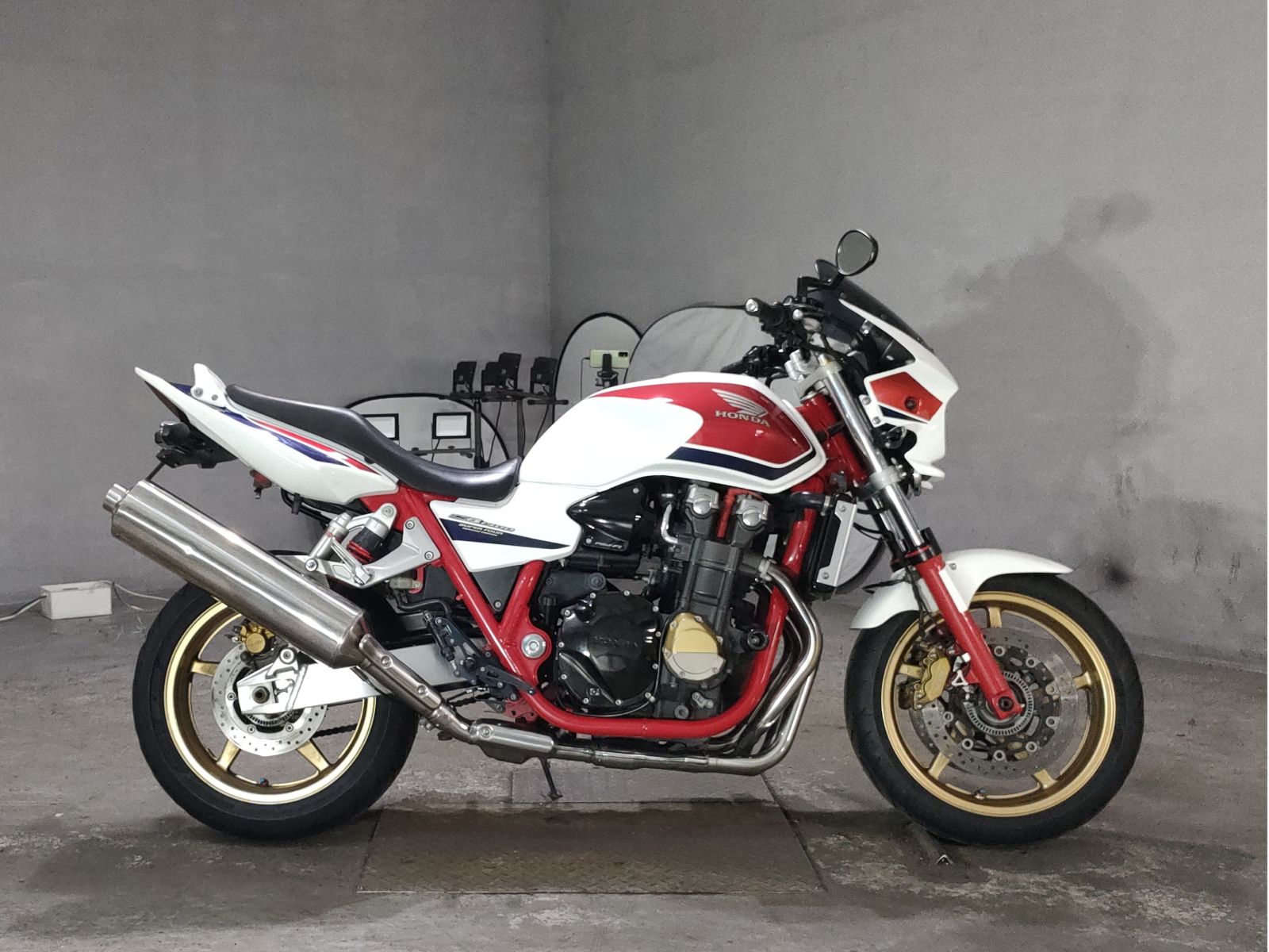 Honda CB1300SF