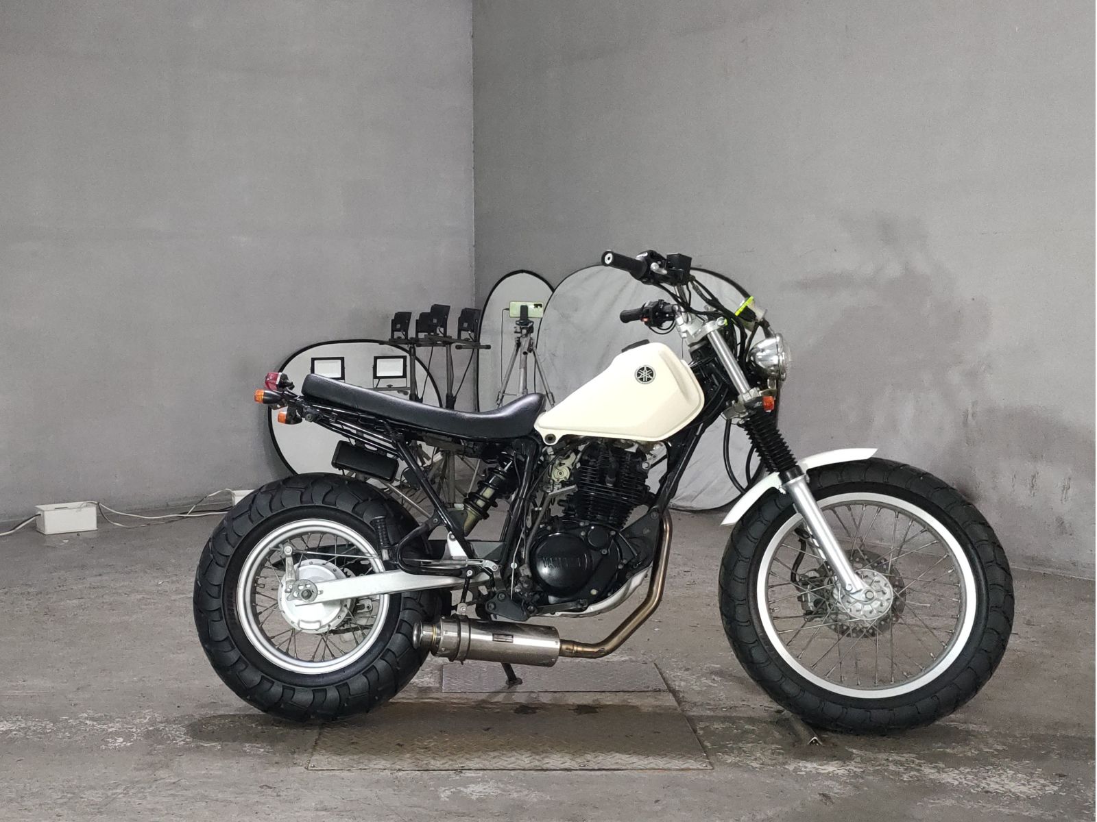 Yamaha TW225