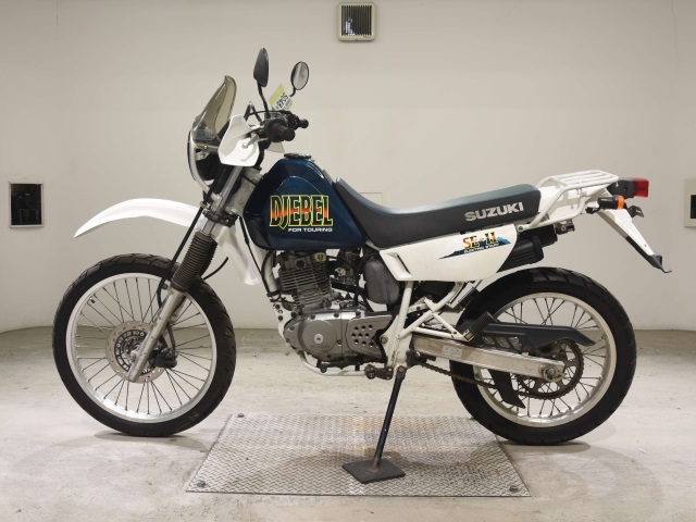 Suzuki DJEBEL200