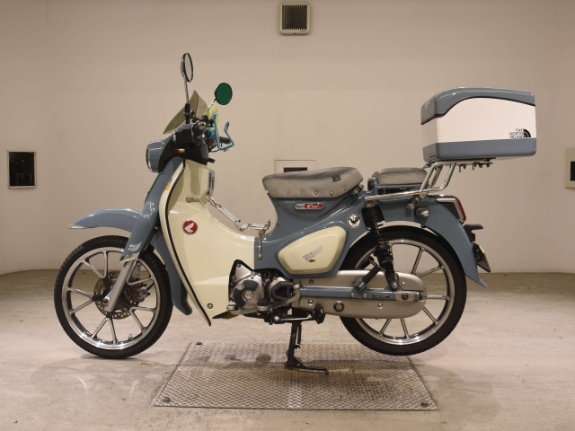 Honda C125