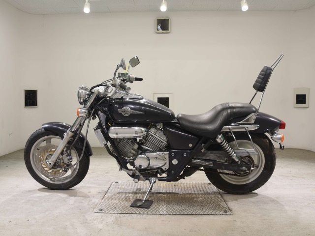 Honda MAGNA 250