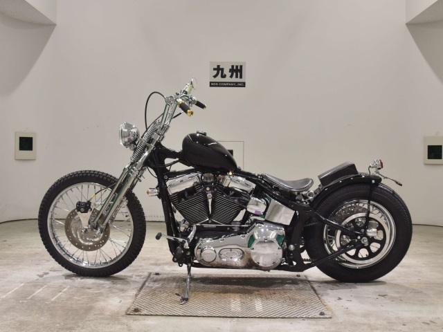 Harley-Davidson Softail Deuce FXSTD1450