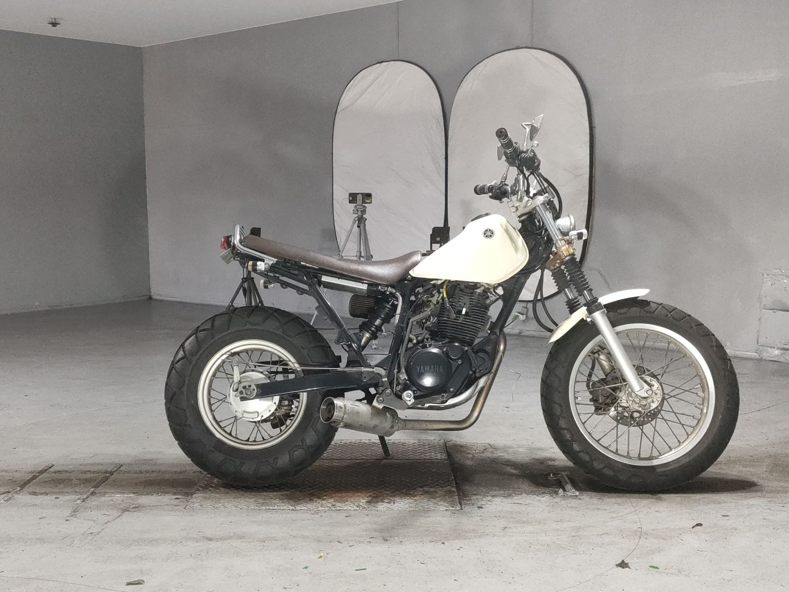 Yamaha TW225