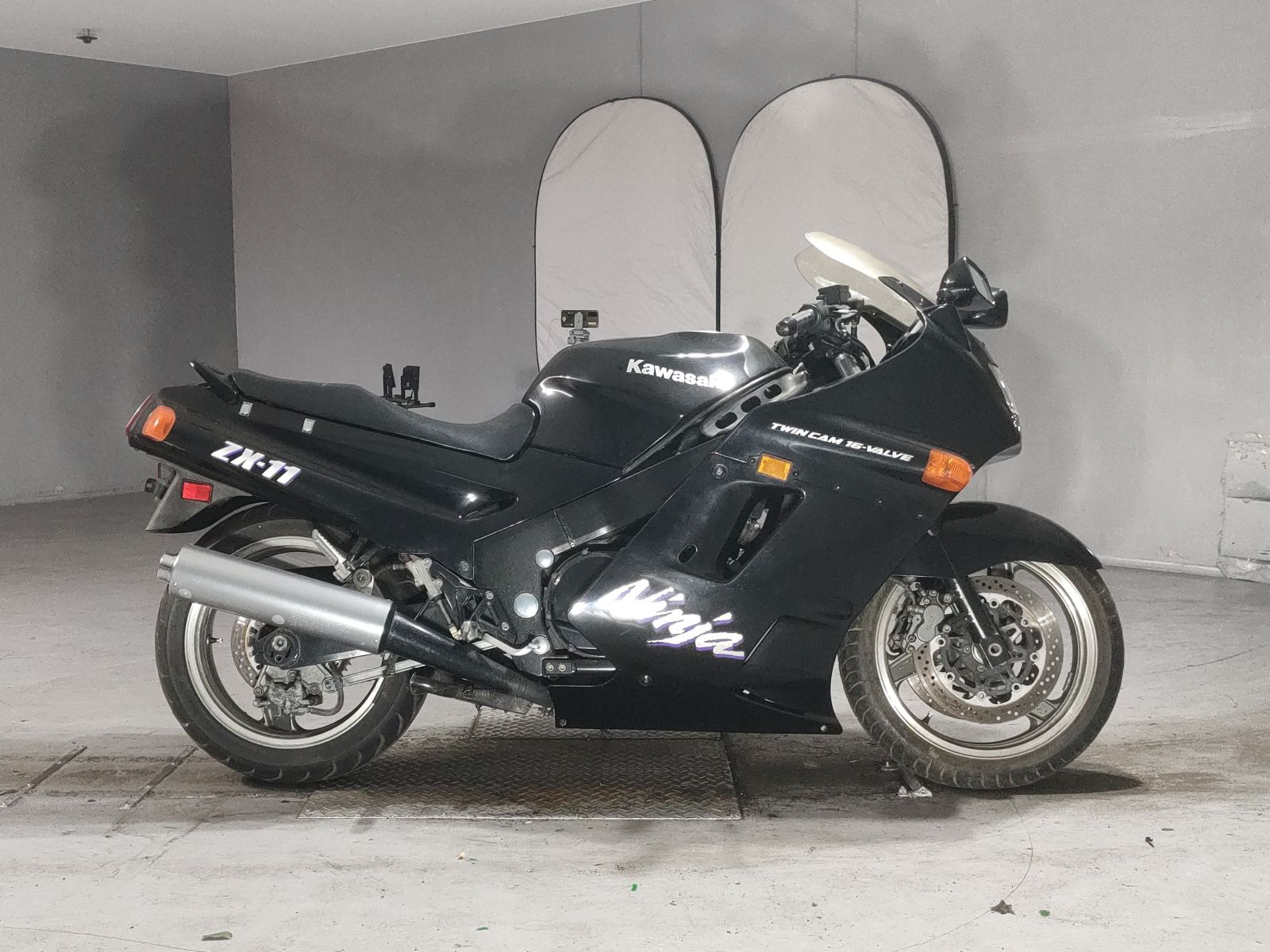 Kawasaki ZX-11