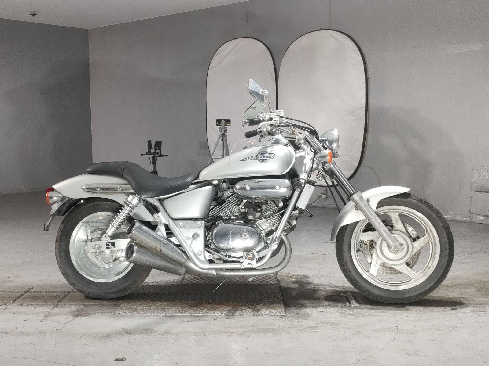Honda MAGNA 250