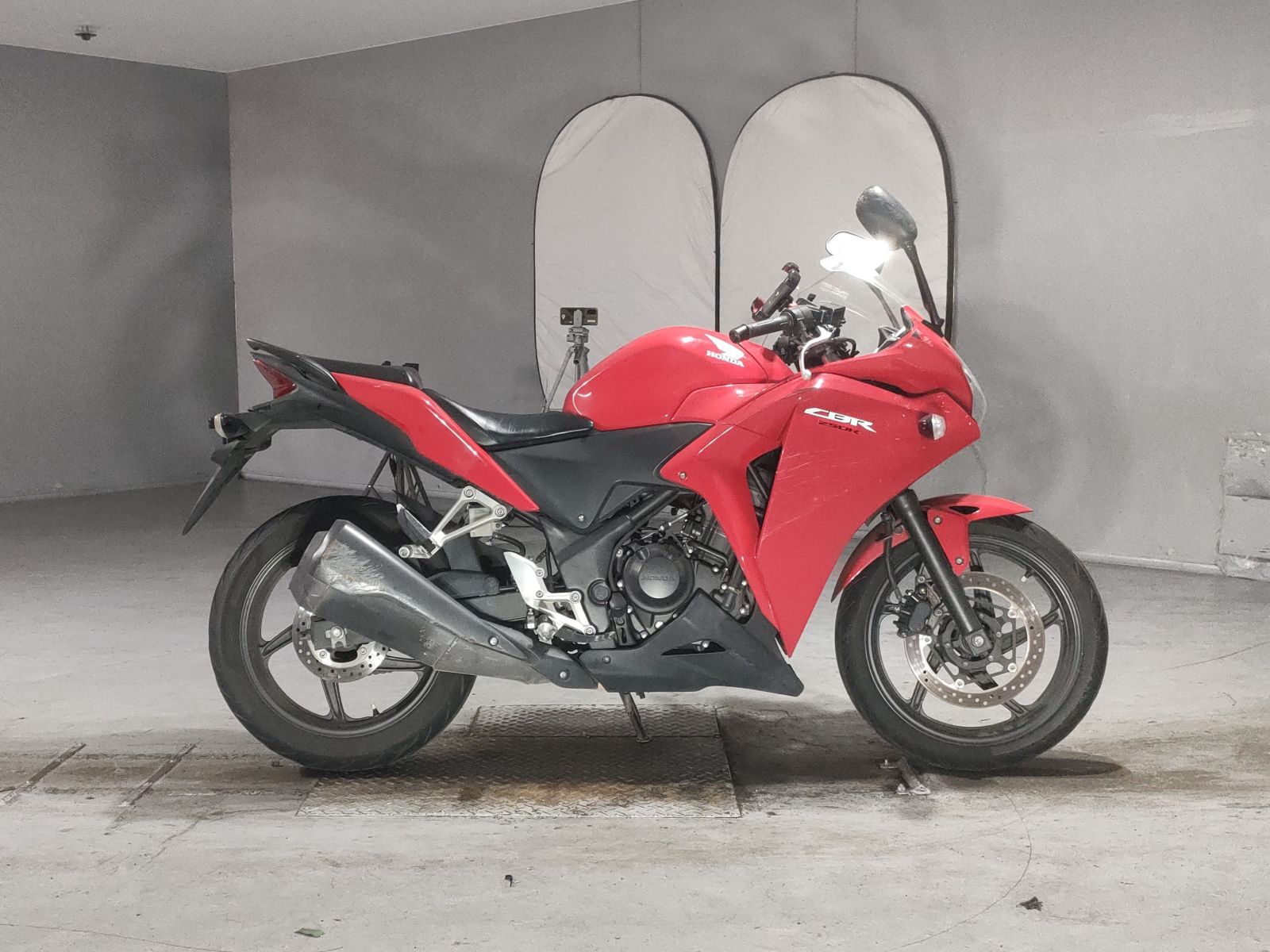 Honda CBR250R