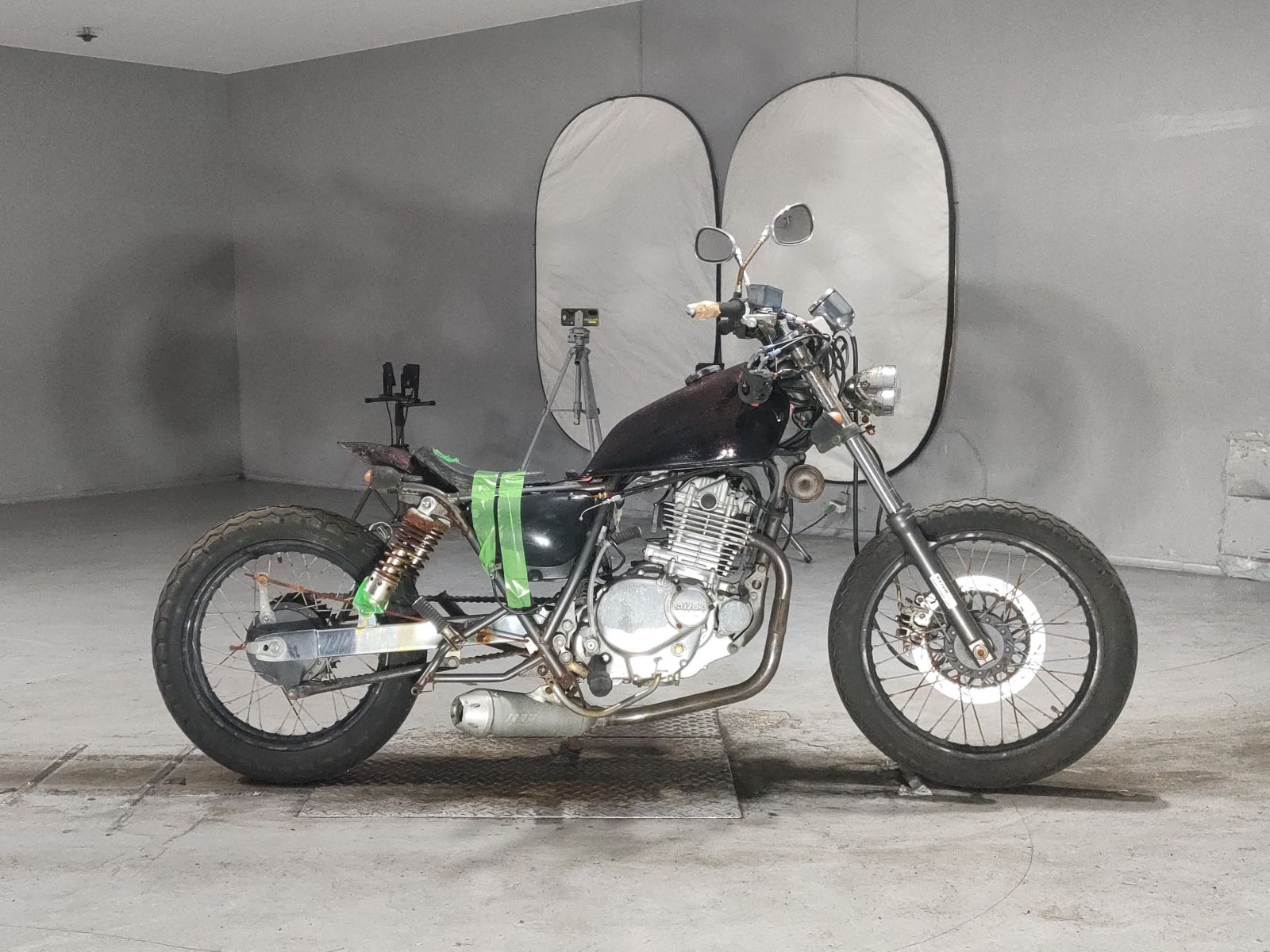 Suzuki GLASS TRACKER BIG BOY