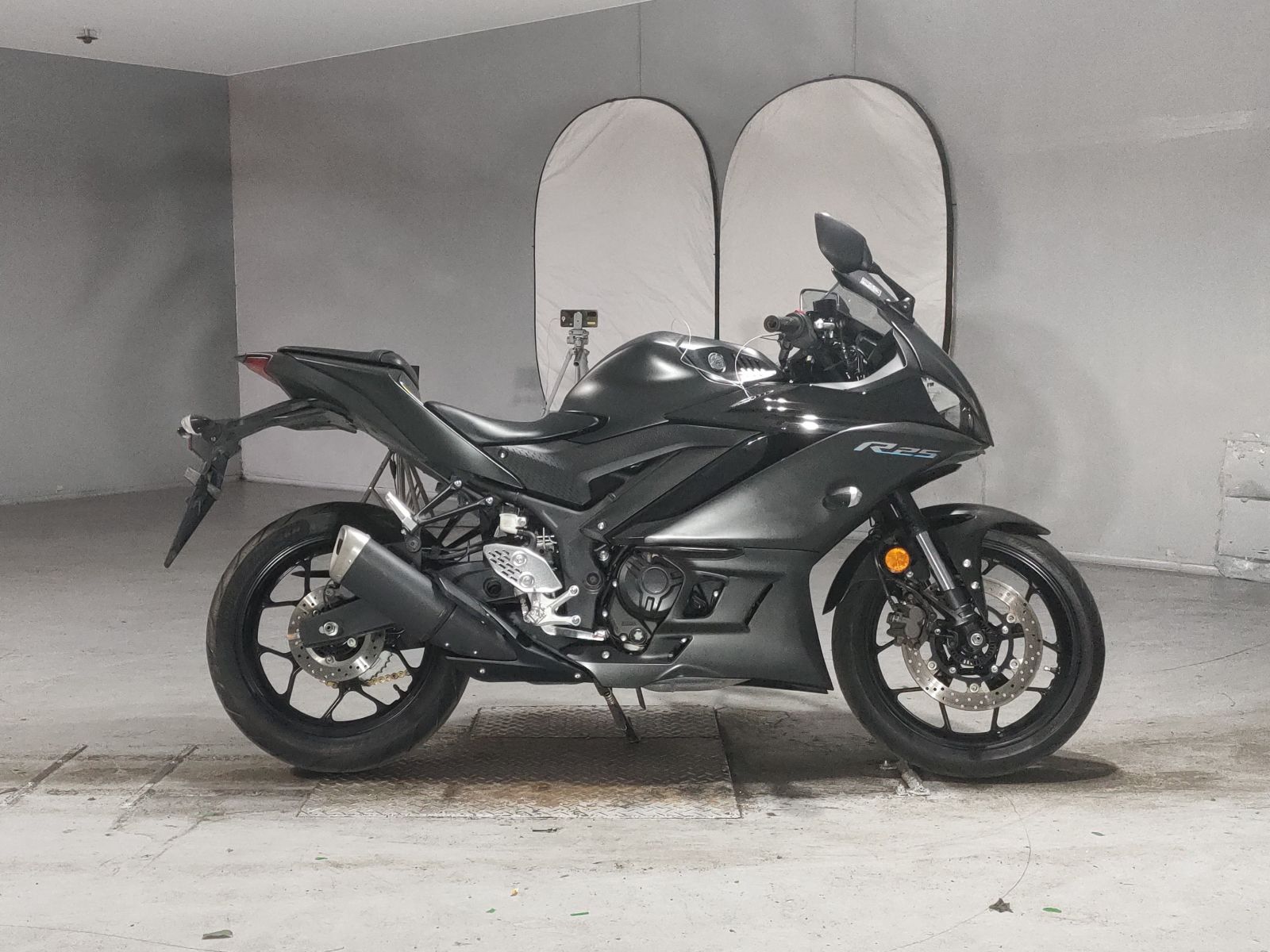 Yamaha YZF-R25