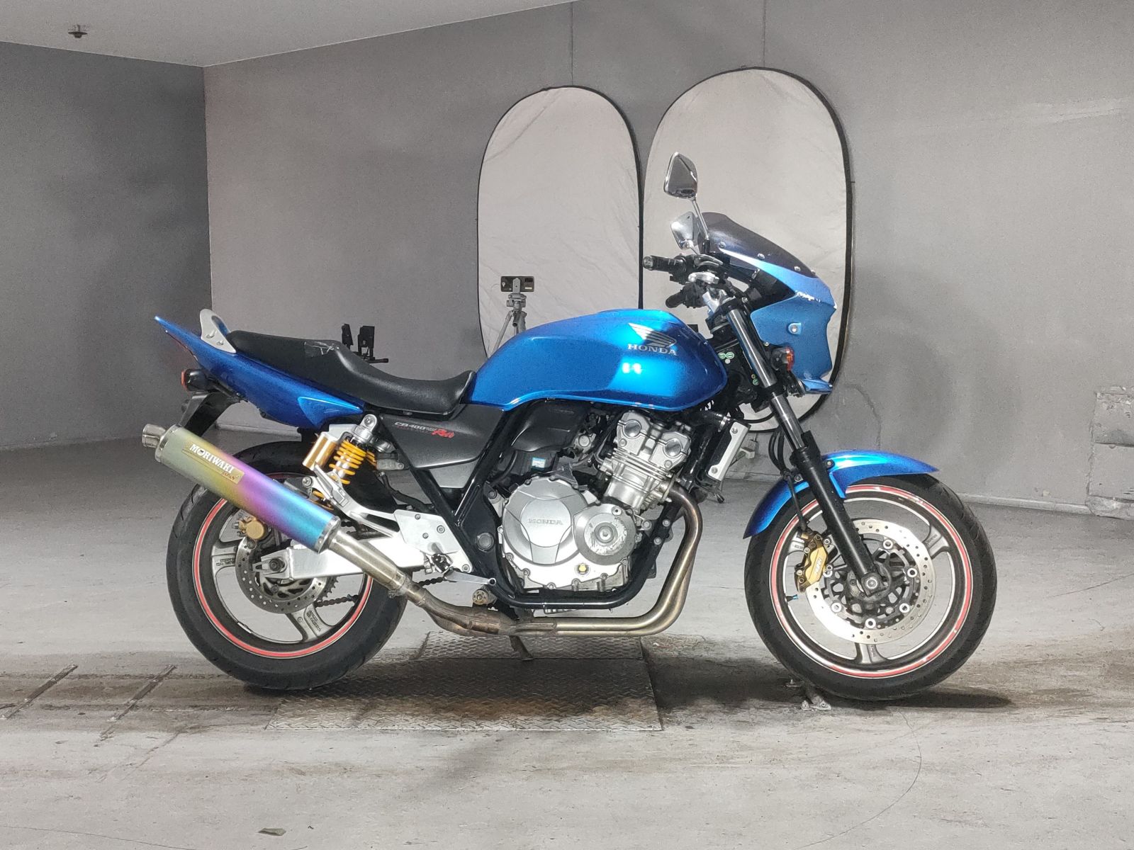 Honda CB400SFV-4