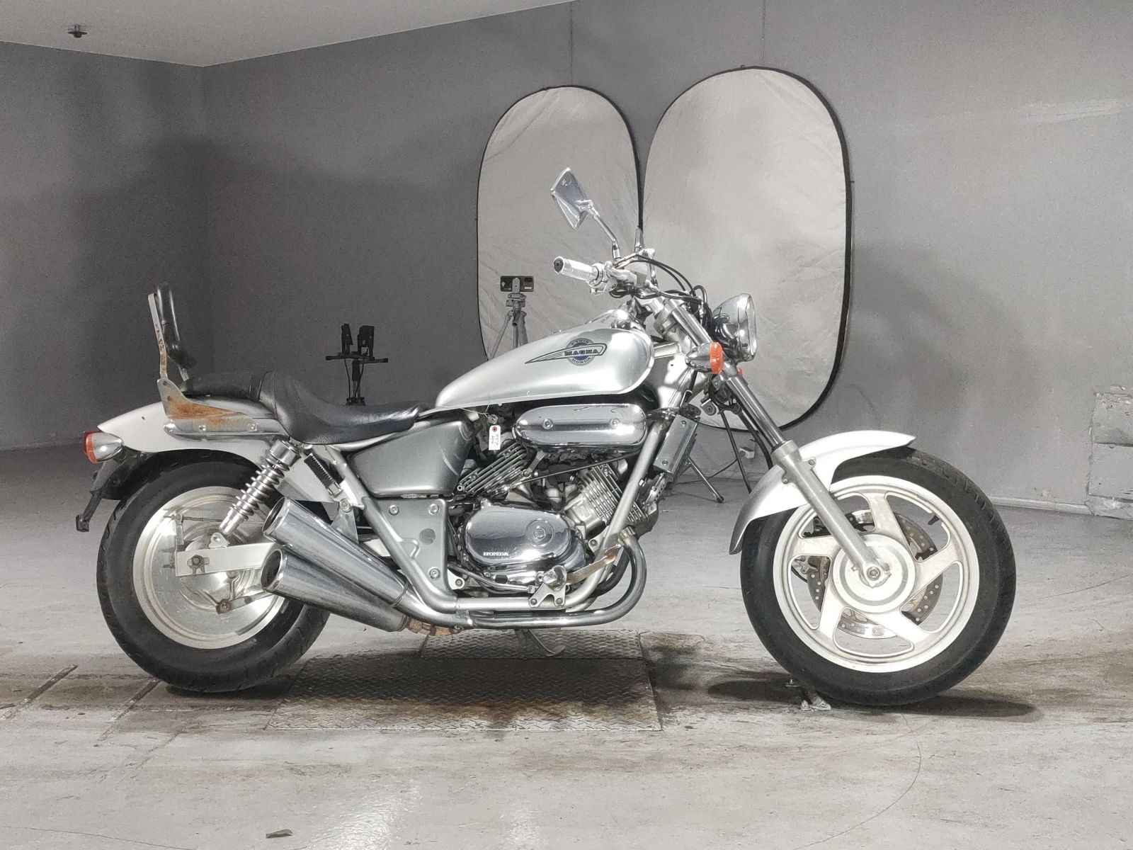 Honda MAGNA 250