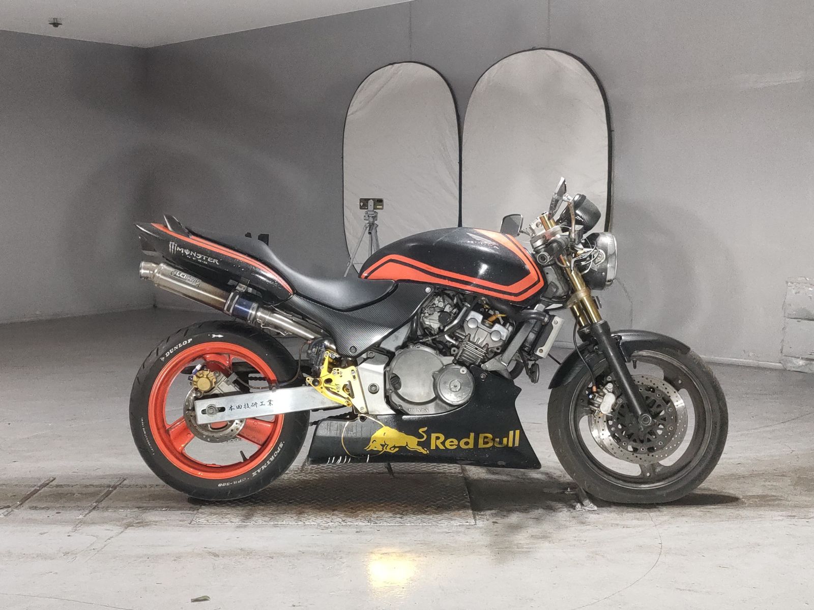 Honda HORNET250