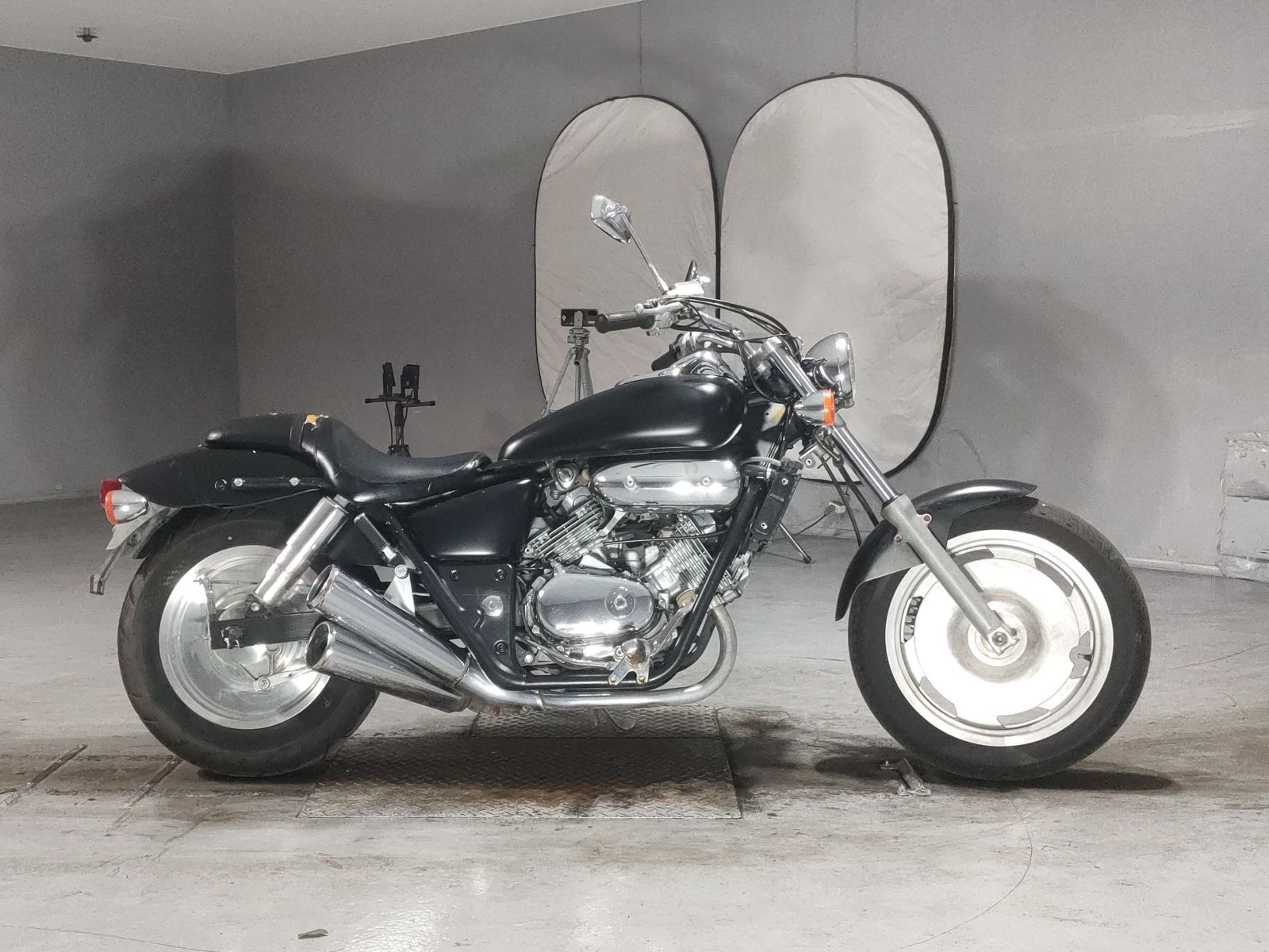 Honda MAGNA 250