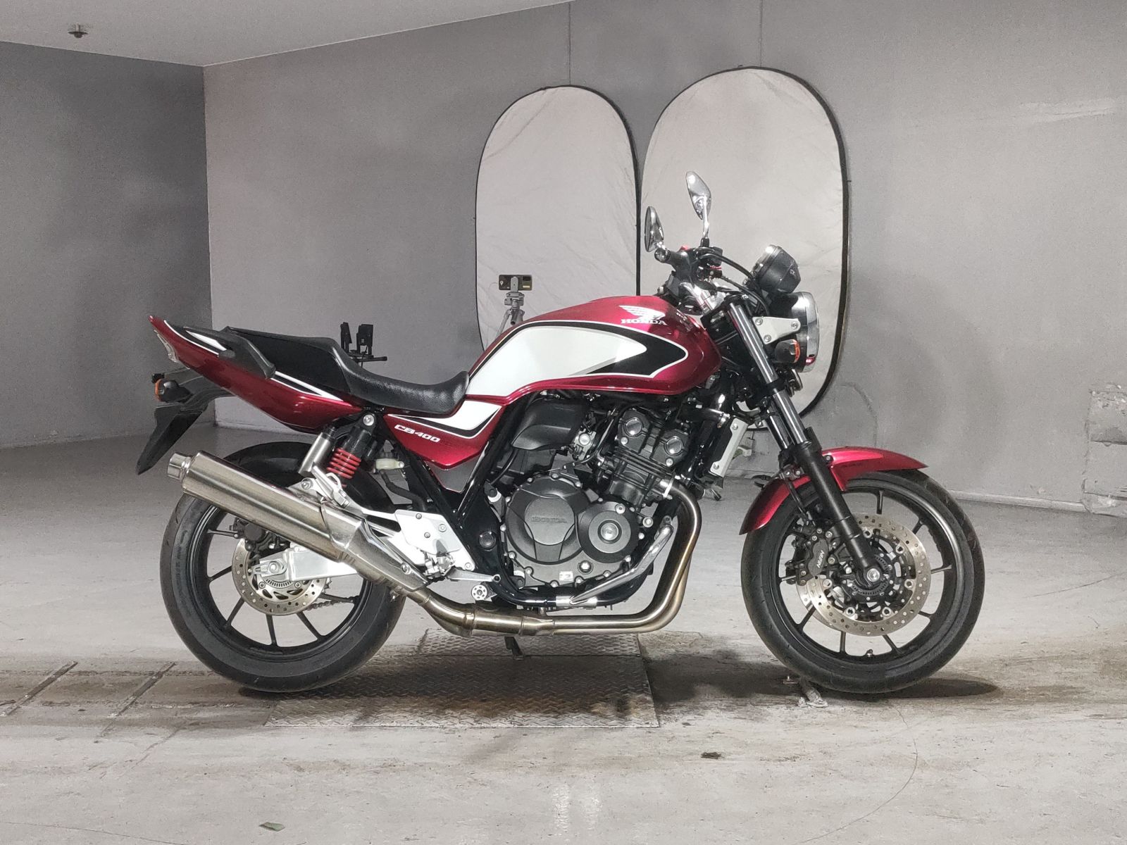 Honda CB400SFV-4