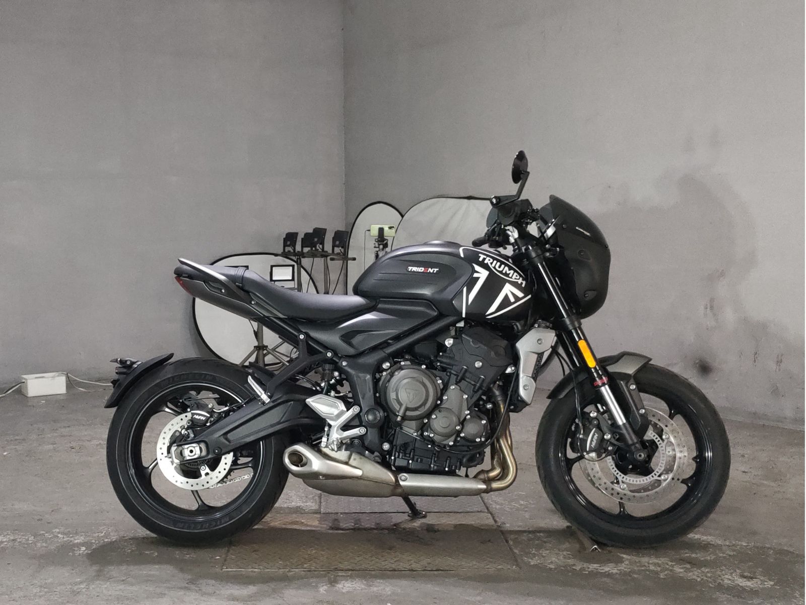 OTHER TRIUMPH TRIDENT 660