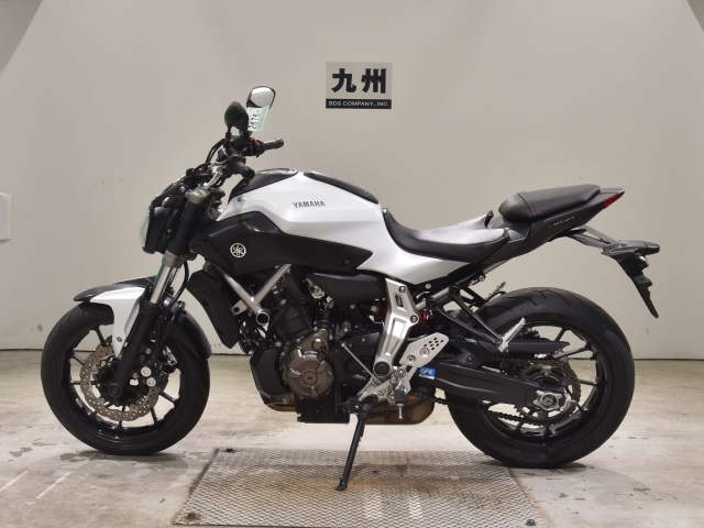 Yamaha MT-07